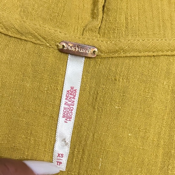 Free people - Picture 2 of 2